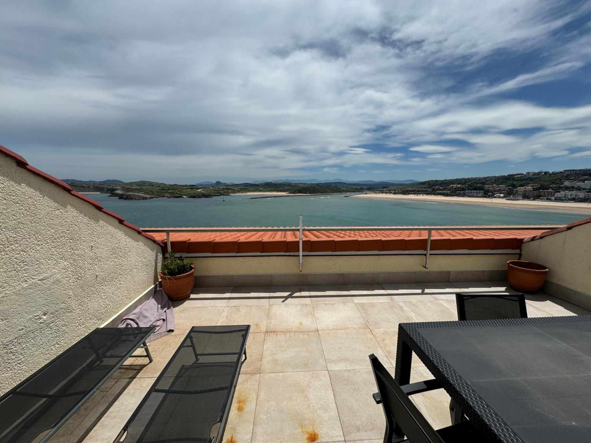 Playa De Los Locos Con Garaje Recien Reformado!! Suances Extérieur photo